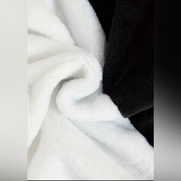 Baby Panda Hooded Onesie | Halloween | Size 9-12 - Picture 8 of 8